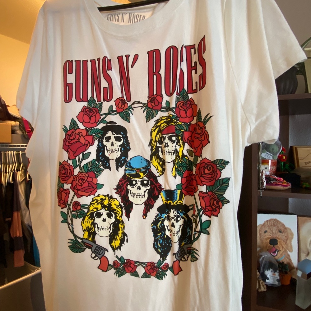 Torrid 3xl Guns N Roses shirt NEW